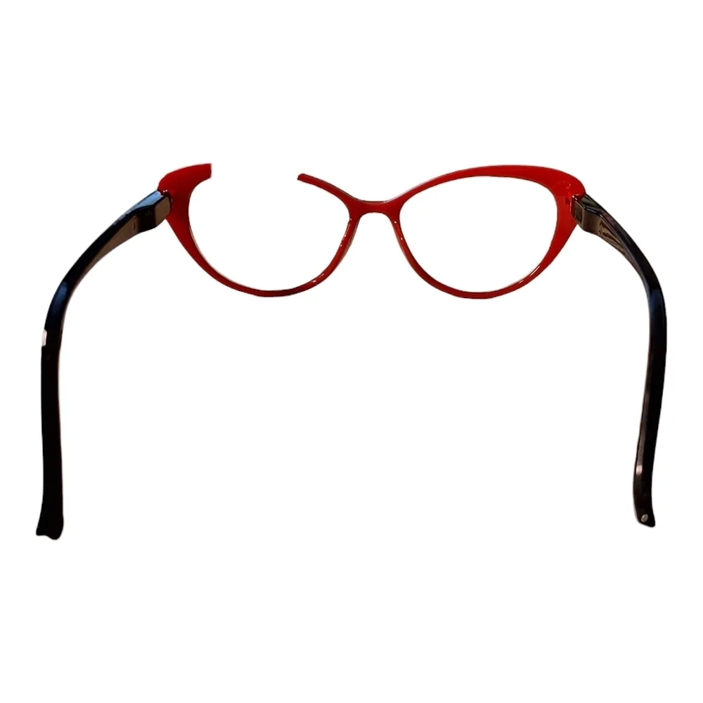 ❗️5/$25❗️MUUKAL Chic Red Cat-Eye Glasses W/Plastic Case - Picture 3 of 4